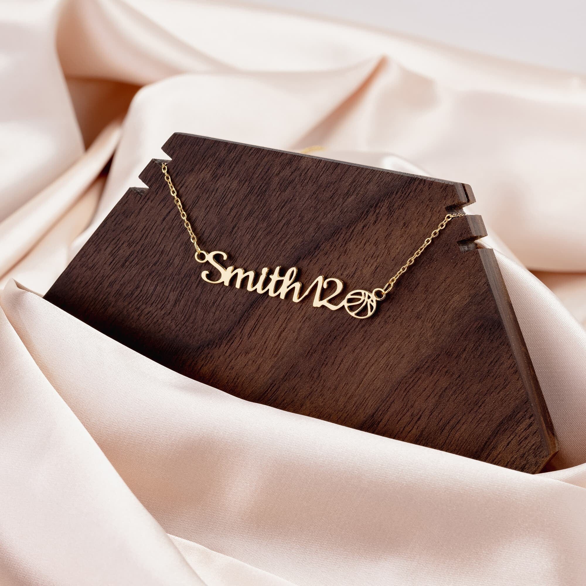 Personalized jewelry for her